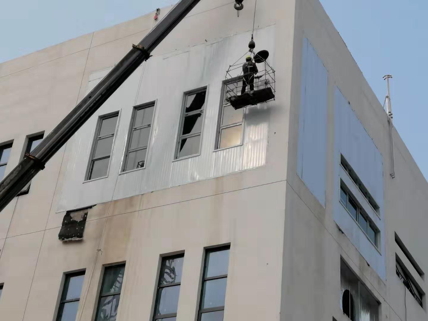 <a href='http://www.kelanatour.com' target='_blank'>泄爆墙</a>,泄爆外墙